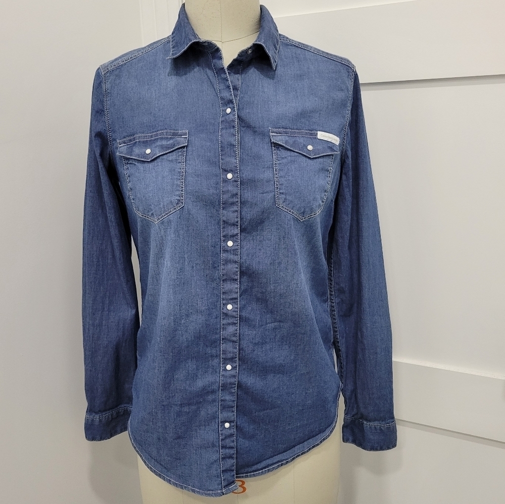 Calvin Klein Jeans Women's Long Sleeve Denim Pearl Snap Button Down Shirt Sz XS